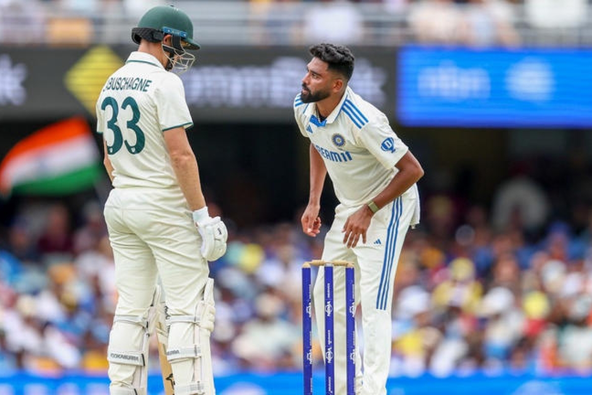 Mohammed Siraj stirred up Marnus Labuschagne with playful banter about a bail switch during their exchange at the Gabba.