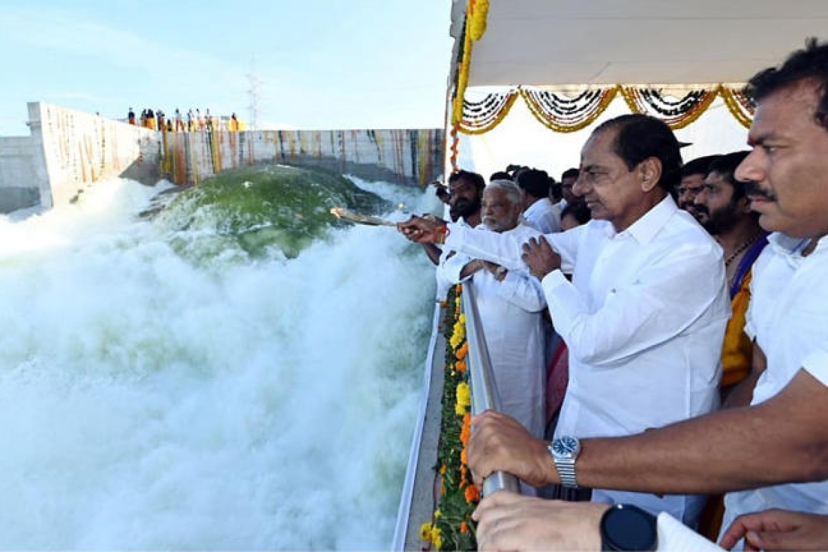 A Telangana irrigation project, at the heart of a Rs 35,000 crore 'scam,' is under the Supreme Court's scrutiny, five years after a notice was issued.